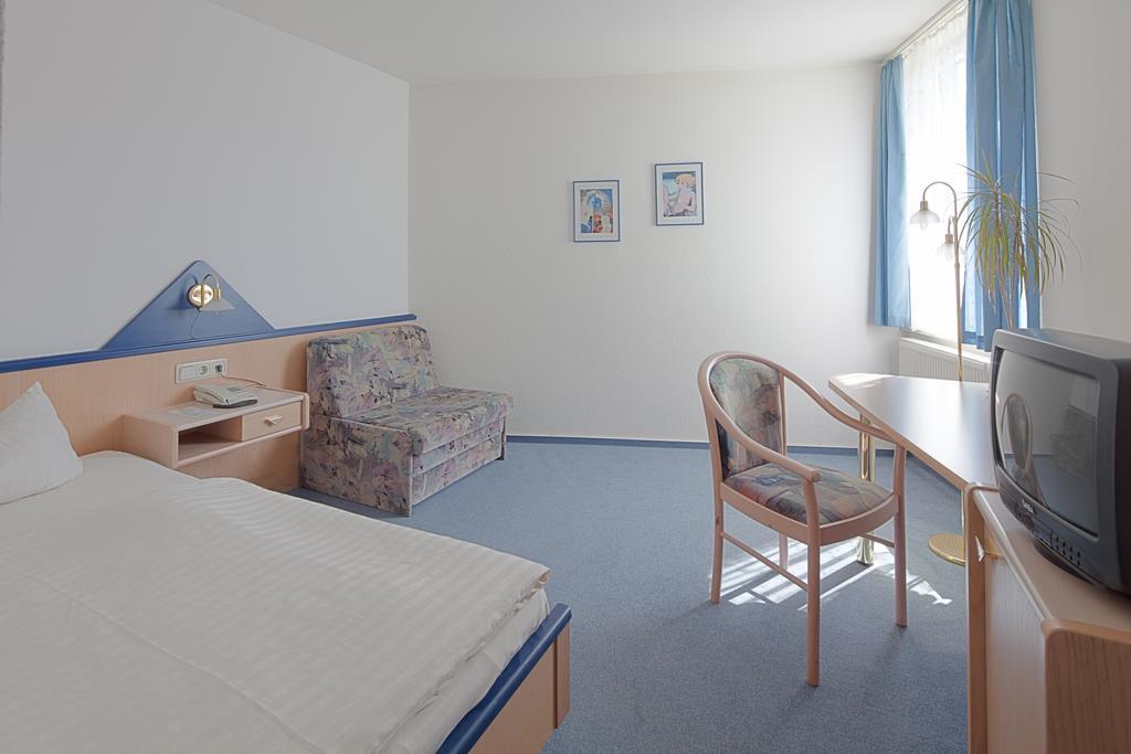 Hotel Jahnke Neubrandenburg Room photo